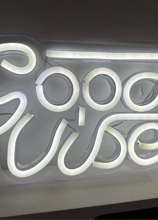 Néon Good Vibes, brand: Good Vibes, condition: Very good, €10.00, €11.20 includes Buyer Protection