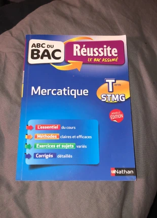 Livre de révision pour bac STMG matière mercatique , état: Très bon état, 4,00 €, 4,90 € Protection acheteurs incluse