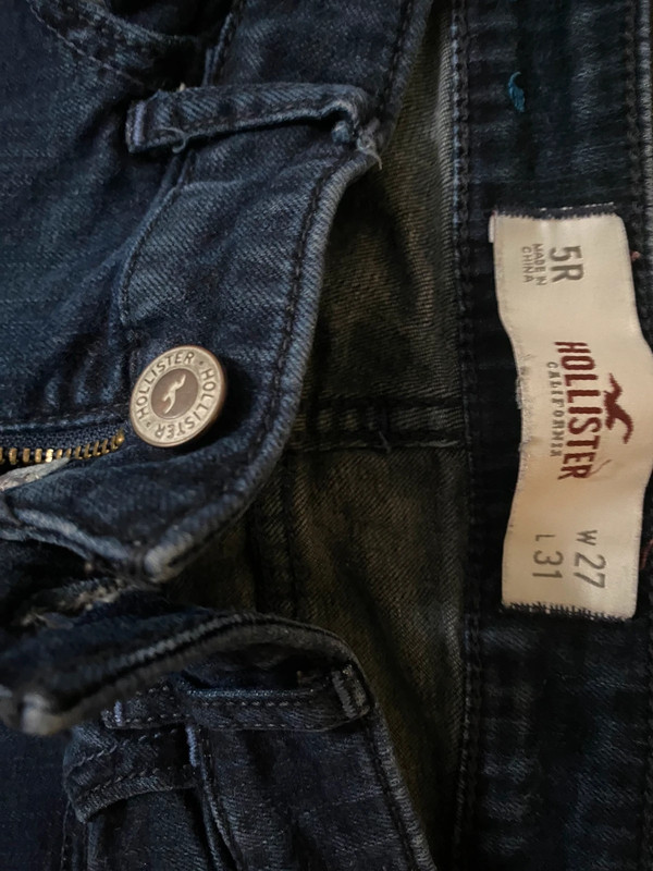 Dark denim hollister jeans sz 5 4