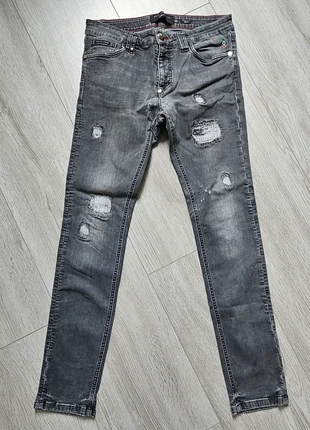 Grijze Philipp Plein Jeans, merk: Philipp Plein, staat: Goed, maat: Universeel, € 28,00, € 30,10 inclusief Kopersbescherming