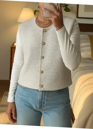 Gilet sans col boutonné blanc cassé, staat: Heel goed, maat: S / 36 / 8, € 29,00, € 31,15 inclusief Kopersbescherming