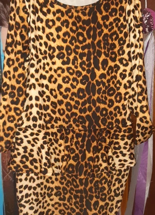 Robe léopard , condition: New without tags, size: 10 years / 140 cm, €3.00, €3.85 includes Buyer Protection