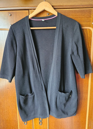 Gilet sans manche, marque: United Colors of Benetton, état: Très bon état, taille: S / 36 / 8, 5,00 €, 5,95 € Protection acheteurs incluse