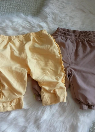 Lot pantalons fille 3 mois, condition: Very good, size: 1-3 months / 56 cm, €5.00, €5.95 includes Buyer Protection Pro