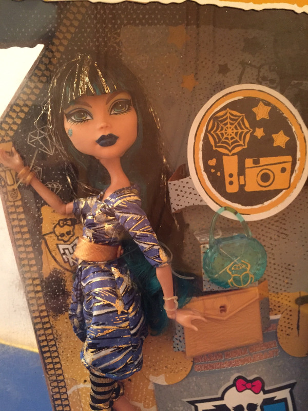 Monster High - Cleo de Nile avec animal de compagnie - Poupée - 4 ans et +  au meilleur prix