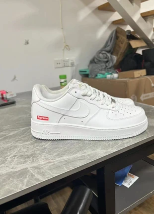 Nike su preme ai r f0rce l Whlte 45, marque: Nike, état: Neuf sans étiquette, taille: 45, 68,00 €, 72,10 € Protection acheteurs incluse