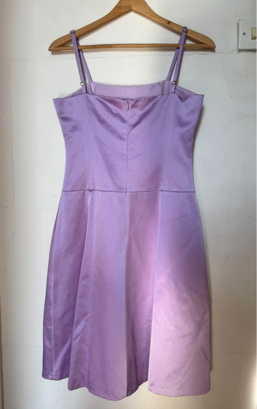 Robe mauve satinee 123 NEUVE - photo numéro 2