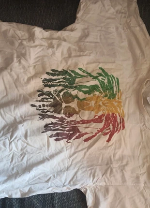 T-shirt blanc imprimé , marke: B&C Collection, zustand: Zufriedenstellend, größe: L, 3,00 €, 3,85 € inklusive Vinted-Käuferschutz