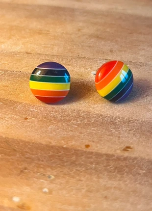 Boucle d’oreille arc-en-ciel , condition: Very good, €4.00, €4.90 includes Buyer Protection