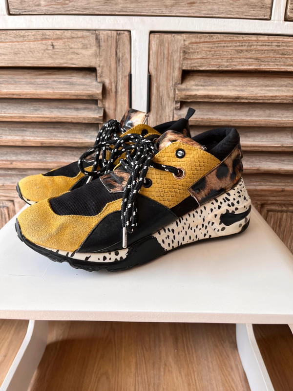 Steve madden cliff yellow multi hotsell