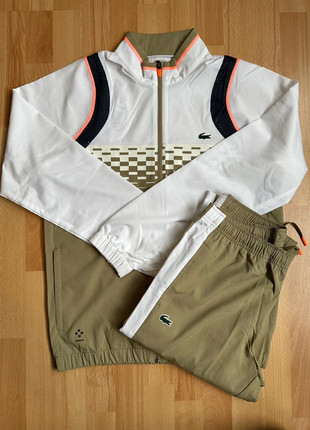 Lacoste Trainingsanzug x Daniil Medwedew M, marque: Lacoste, état: Neuf avec étiquette, taille: M, 90,00 €, 95,20 € Protection acheteurs incluse