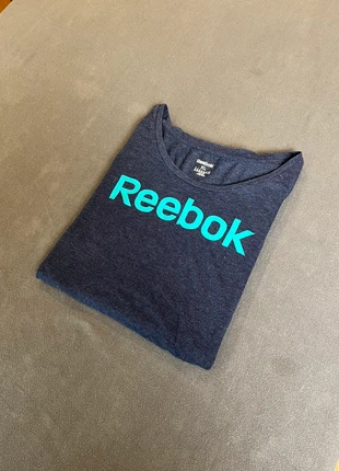 T-shirt à manches courtes bleu marine Reebok taille XL, marca: Reebok, estado: Muito bom, tamanho: XL, €10.00, €11.20 inclui Proteção do Comprador