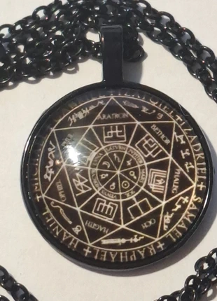 Collier Sceau des 7 Archanges, croix, crucifix, dieu, religion, chrétien, Jésus, Marie, merk: cat&dav, staat: Heel goed, € 3,99, € 4,89 inclusief Kopersbescherming Pro