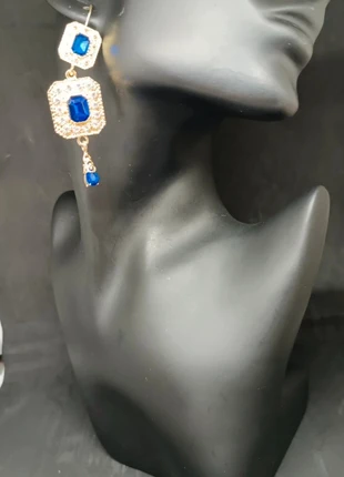 Boucles d'oreilles classe neuves dorées et bleu roi style marocain, condition: Very good, €8.00, €9.10 includes Buyer Protection