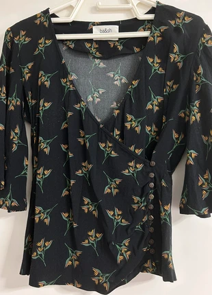 Blouse Ba&sh, marque: Ba&sh, état: Bon état, taille: M / 38 / 10, 35,00 €, 37,45 € Protection acheteurs incluse