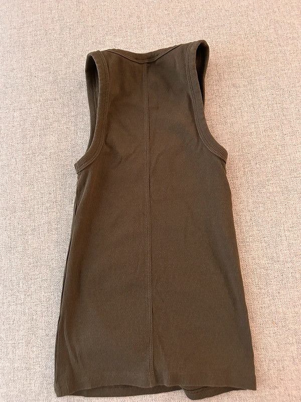 Zara basic tank top in khaki 1