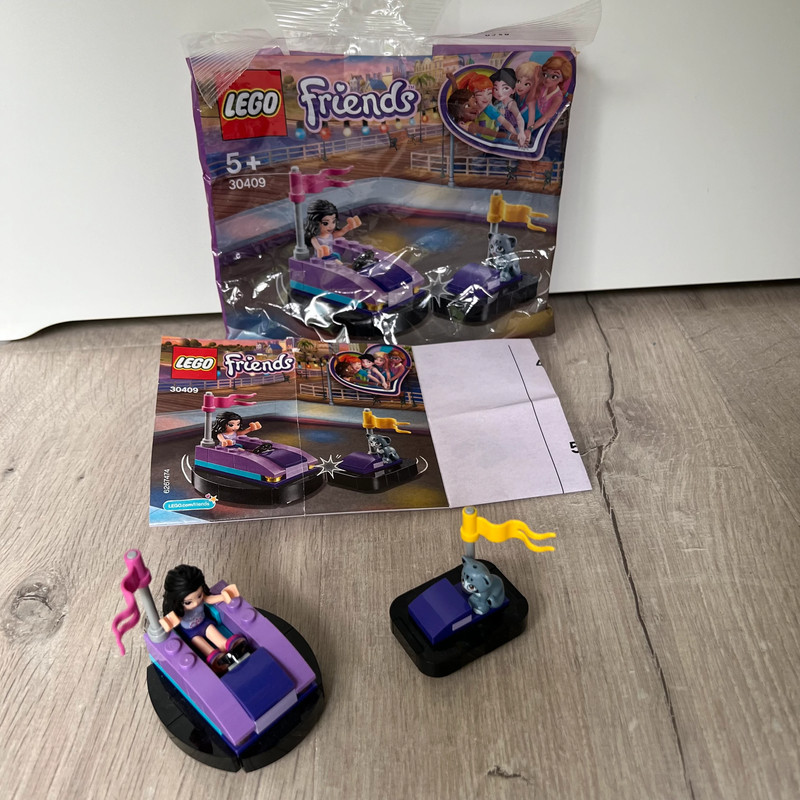 Lego Friends 30409 polybag auto-tamponneuse Emma 1