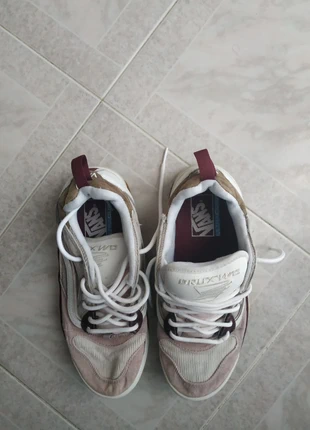 Vans in velluto , marque: Vans, état: Très bon état, taille: 38, 8,00 €, 9,10 € Protection acheteurs incluse