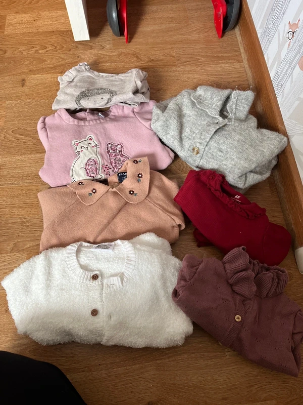 Lot de vêtements fille 6 mois - photo numéro 2
