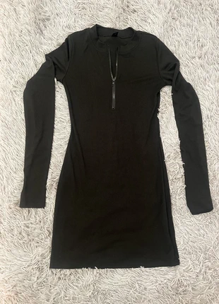 Vestido de licra negro con cremallera , marque: Shein, état: Neuf sans étiquette, taille: M / 38 / 10, 10,00 €, 11,20 € Protection acheteurs incluse