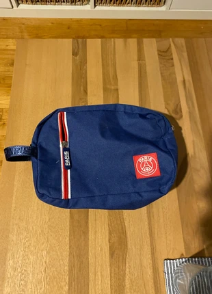 Trousse de toilette Paris Saint Germain, marca: Paris Saint-Germain, estado: Muy bueno, tamaño: Talla única, 10,00 €, 11,20 € Protección al comprador incluida