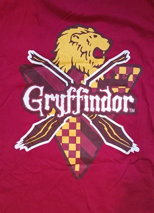 Robe pyjama Harry Potter Gryffondor Undiz , marke: Undiz, zustand: Sehr gut, größe: M / 38 / 10, 7,00 €, 8,05 € inklusive Vinted-Käuferschutz