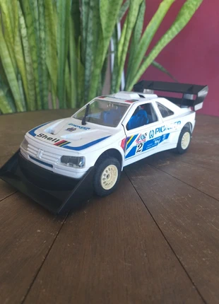 Peugeot 405 turbo 16 Pikes Peak 1:24 Majorette, marke: Majorette, zustand: Sehr gut, größe: Einheitsgröße, 28,00 €, 30,10 € inklusive Vinted-Käuferschutz