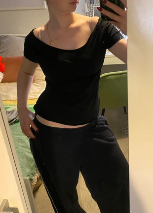 Black off shoulder top, brand: unknown, condition: Very good, size: S / UK 8-10, £4.00, £4.90 includes Buyer Protection