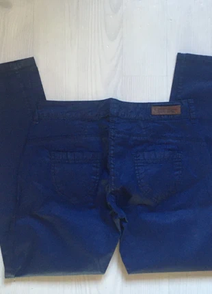 Beau pantalon 7/8eme bleu enduit /ciré Chipie , brand: Chipie, condition: Very good, size: S / 36 / 8, €12.90, €14.25 includes Buyer Protection