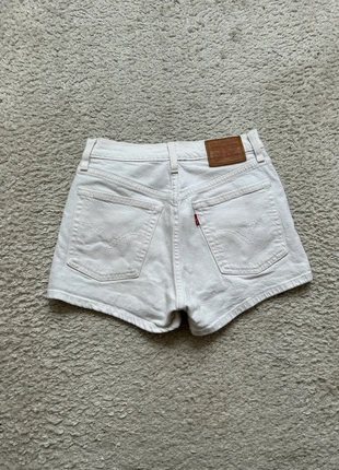 Short en Jean Levi’s 501 Blanc - Premium !, brand: Levi's, condition: Very good, size: XS / 34 / 6, €25.00, €26.95 includes Buyer Protection Pro