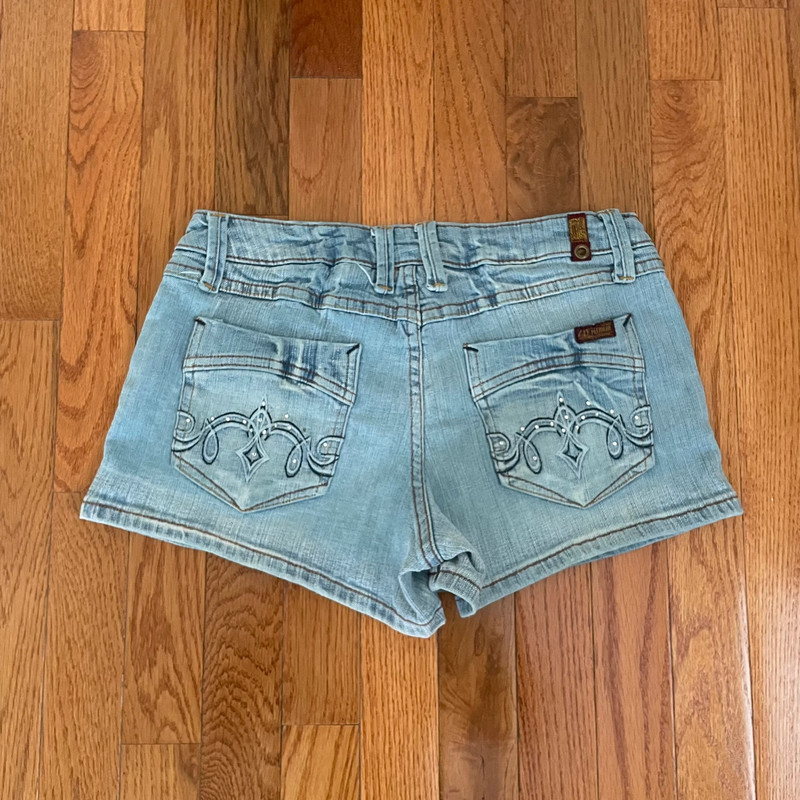 Vintage Y2K micro jean shorts 1