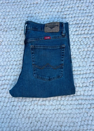 Jean Wrangler Relaxed Boot Bleu W29 L30 - Denim Homme, marke: Wrangler, zustand: Sehr gut, größe: W29 | DE 44, 12,00 €, 13,30 € inklusive Vinted-Käuferschutz