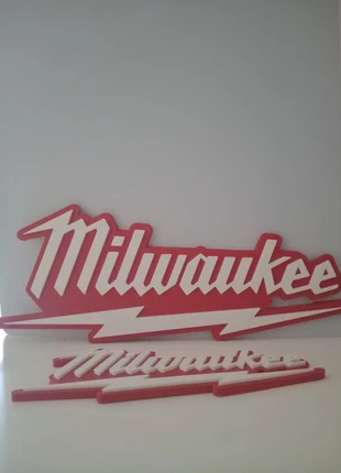 Logo Milwaukee, estado: Novo sem etiquetas, tamanho: Prematuro, até 44 cm, €11.00, €12.25 inclui Proteção do Comprador