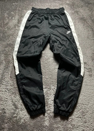 Trackpants Nike baggy - Noir et blanc - Taille S, marque: Nike, état: Très bon état, taille: S, 14,00 €, 15,40 € Protection acheteurs incluse