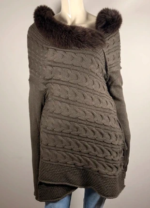 Taviani Italian Wool Sweater – Luxury Merino Knit with Faux Fur Collar, marca: LAINE, estado: Muito bom, tamanho: L / 40 / 12, €23.90, €25.80 inclui Proteção do Comprador