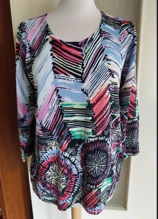 Superbe haut multicolore Christine Laure Neuf - Taille 40/42, marca: Christine Laure, estado: Novo sem etiquetas, tamanho: L / 40 / 12, €15.90, €17.40 inclui Proteção do Comprador