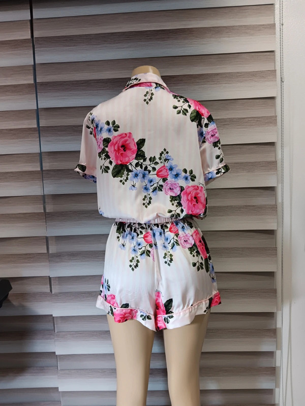 Victoria's secret romper. Nwot 2