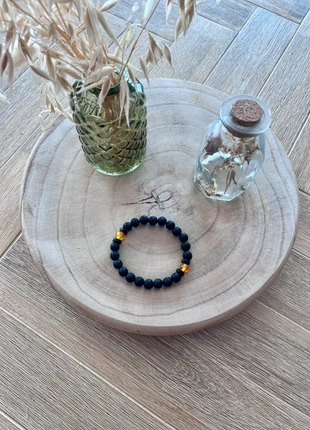 Bracelet extensible – Pierre naturelle Volcanic Stone, marke: Pierre, zustand: Neu, 6,00 €, 7,00 € inklusive Vinted-Käuferschutz