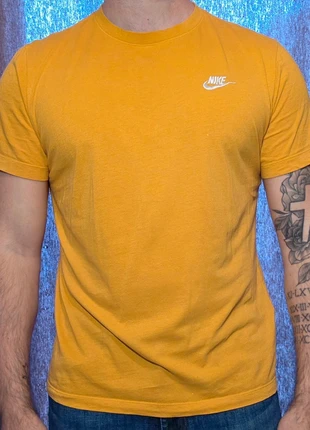 Tee-shirt Nike Oversize Slim Vintage, brand: Nike, condizioni: Ottime, taglia: M, €8.90, €10.05 include la Protezione acquisti