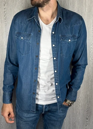 💎 Chemise en Jean Levi’s taille M - 100% Coton 💎, marca: Levi's, estado: Muy bueno, tamaño: M, 29,90 €, 32,10 € Protección al comprador Pro incluida