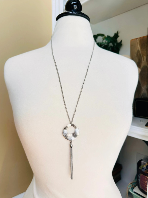 Silver necklace 1