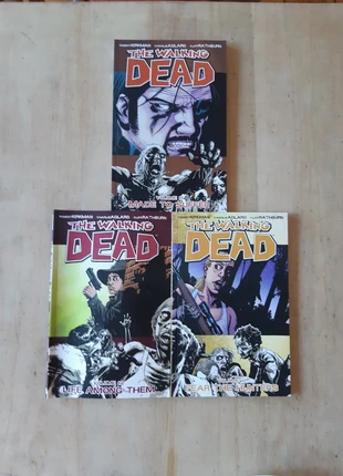Comic series The Walking Dead, Volume 8, 11 and 12, staat: Heel goed, € 24,00, € 25,90 inclusief Kopersbescherming
