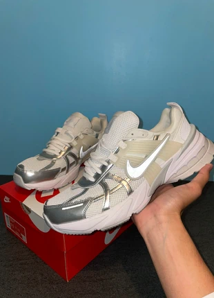 Nike V2K run blanche, brand: Nike, condition: New without tags, size: 45.5, €45.00, €47.95 includes Buyer Protection