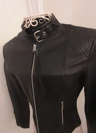 Blouson cuir doublée de très belle qualité nombreux détails marque Morgan, brand: Morgan, condition: Very good, size: S / 36 / 8, €32.00, €34.30 includes Buyer Protection