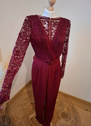 Combinaison cache-coeur bordeaux avec dentelle taille S 36, zustand: Sehr gut, größe: S / 36 / 8, 20,00 €, 21,70 € beinhaltet Vinted-Käuferschutz Pro