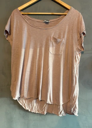 T-shirt H&M taille L, brand: H&M, condition: Good, size: L / 40 / 12, €3.00, €3.85 includes Buyer Protection