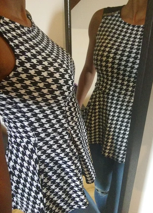 Top Péplum, staat: Heel goed, maat: M / 38 / 10, € 2,00, € 2,80 inclusief Kopersbescherming