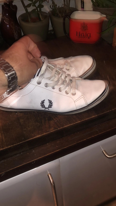 Fred perry trainers hotsell size 10