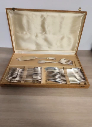Couverts a poisson en métal argenté, marke: Vintage, zustand: Sehr gut, 60,00 €, 63,70 € beinhaltet Vinted-Käuferschutz Pro