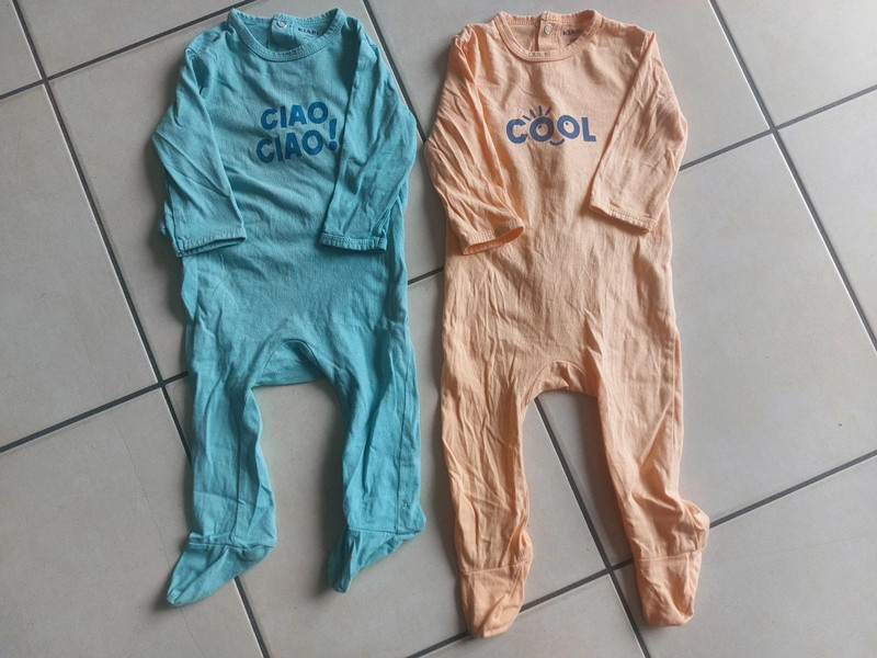 Lot de 2 pyjamas une pièce 6 mois 1